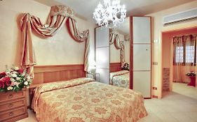 Antico Fiore Apartments